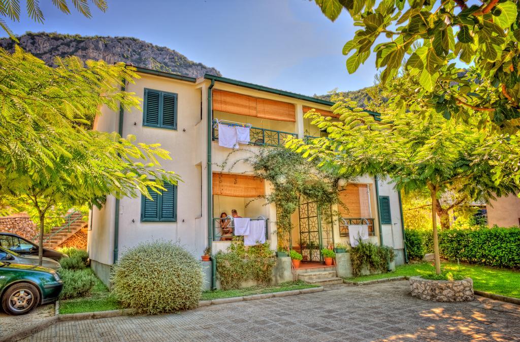 Apartment Bonaca Klek Exterior photo